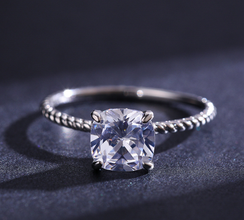 LUXURY AND EXCLUSIVE ORIGINAL 925 SILVER RING