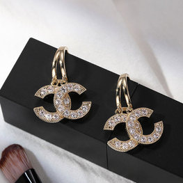 CHANEL LUXURY EARRINGS