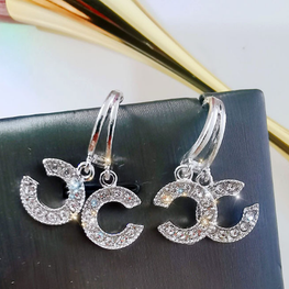 CHANEL LUXURY EARRINGS