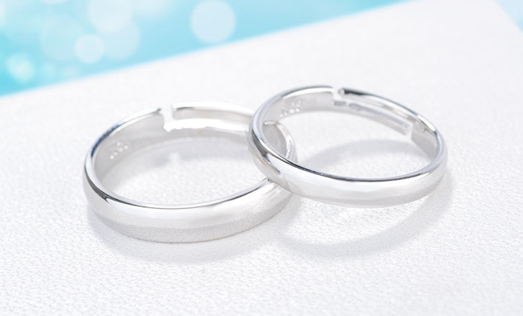 platinum plated couple rings both rings adjustable!