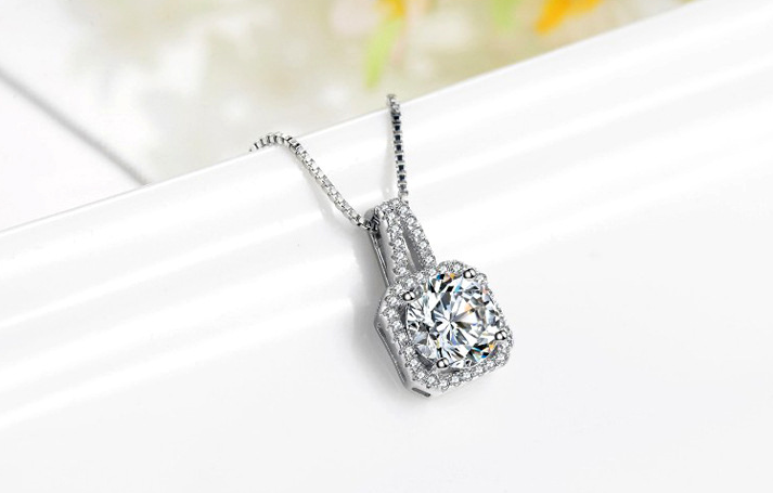 Original 925 sterling silver (chaandi) pendant necklace with chain!